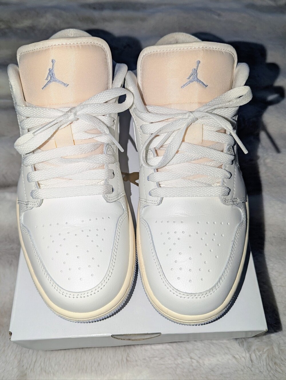 Women’s Air Jordan 1 Low Sail/Ghost/Coconut Milk Colorway Size 9 DC0774-106